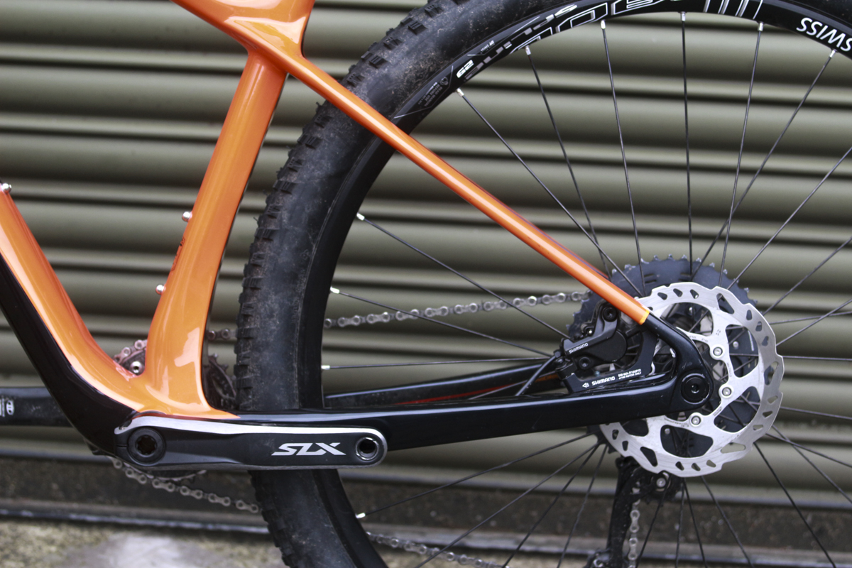 genesis mantle carbon hardtail
