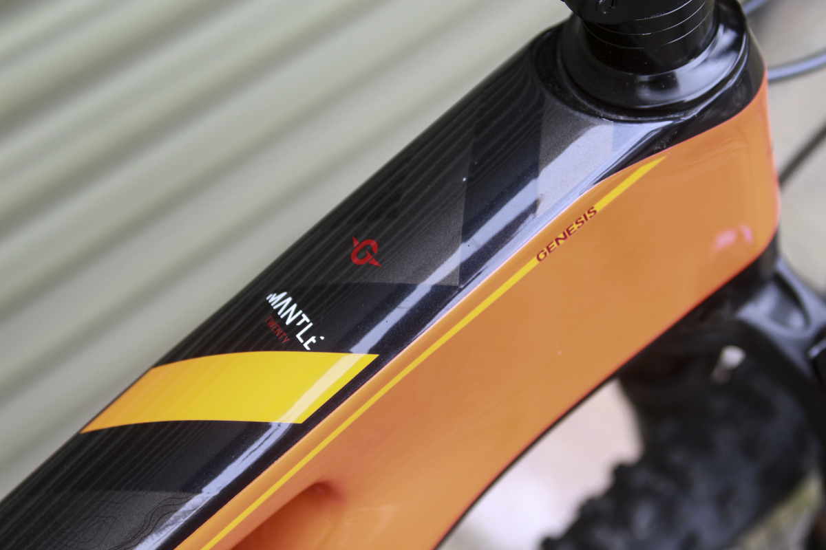 genesis mantle carbon hardtail
