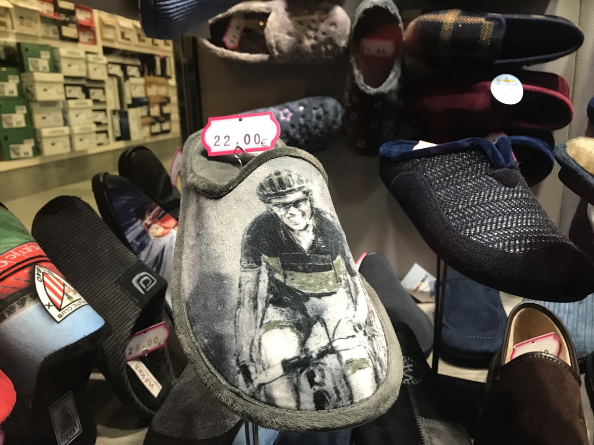 Contador slippers