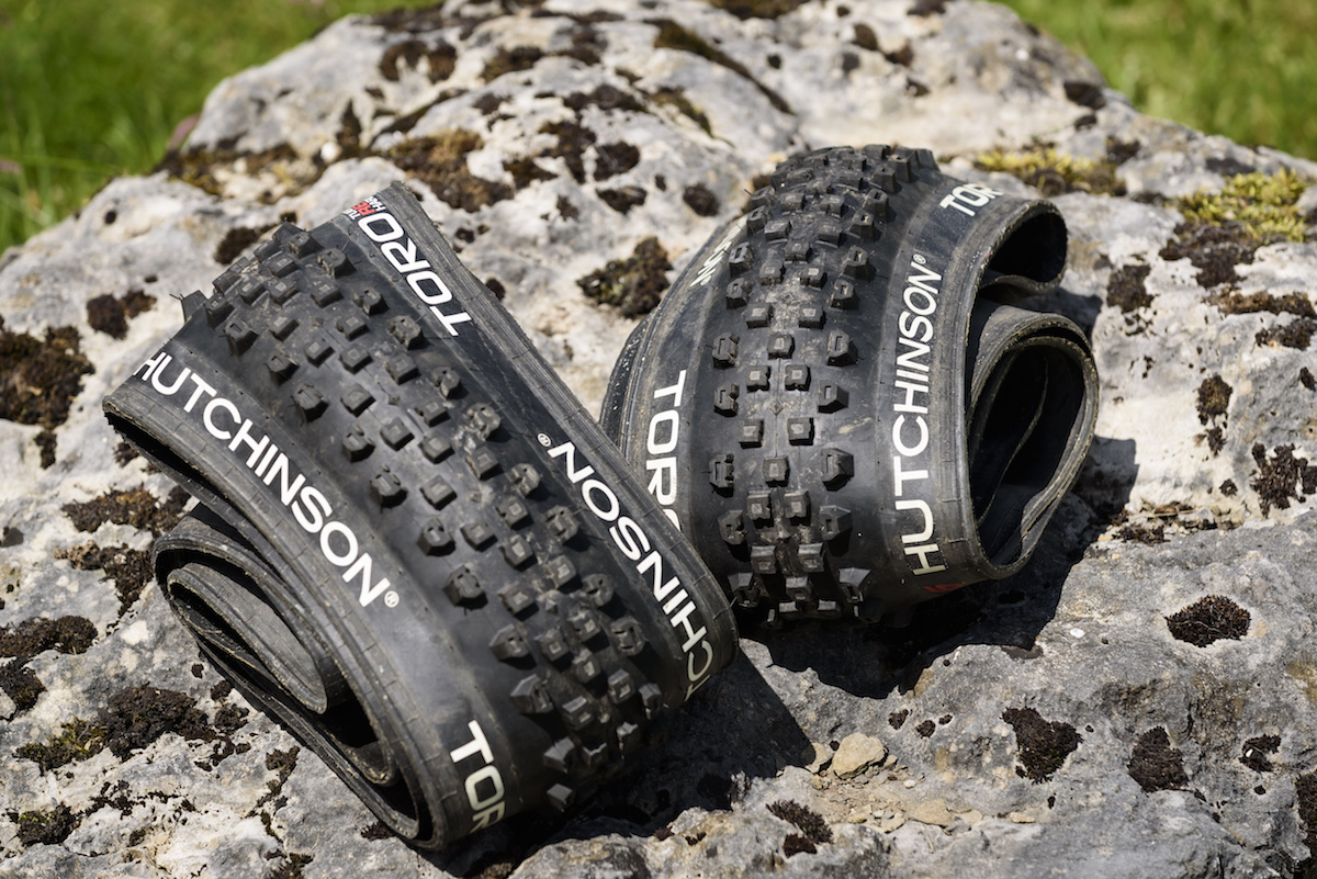 Review: Hutchinson Toro Hardskin 27.5×2.35in Tyre