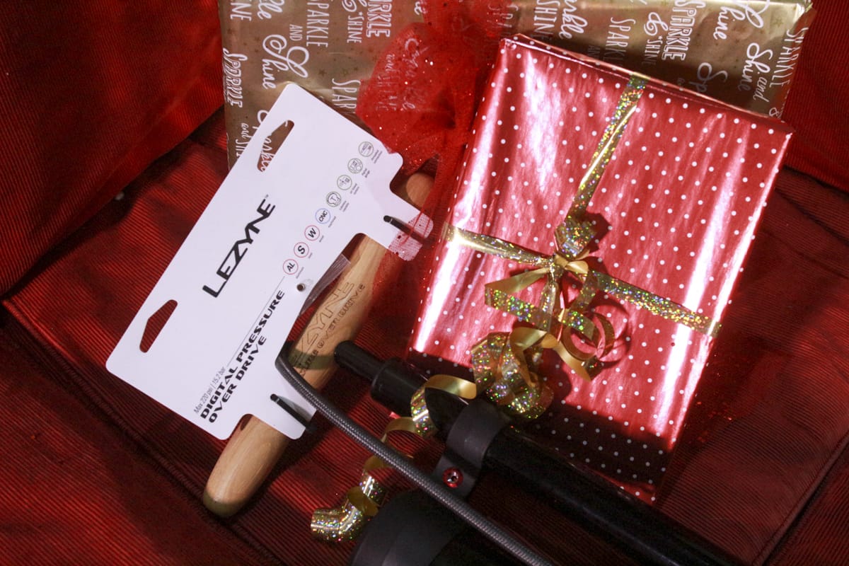 Gift Giveaway: Christmas Countdown Day 11