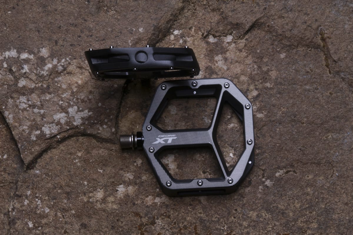 shimano saint xt deore flat spd clip pedals clipless