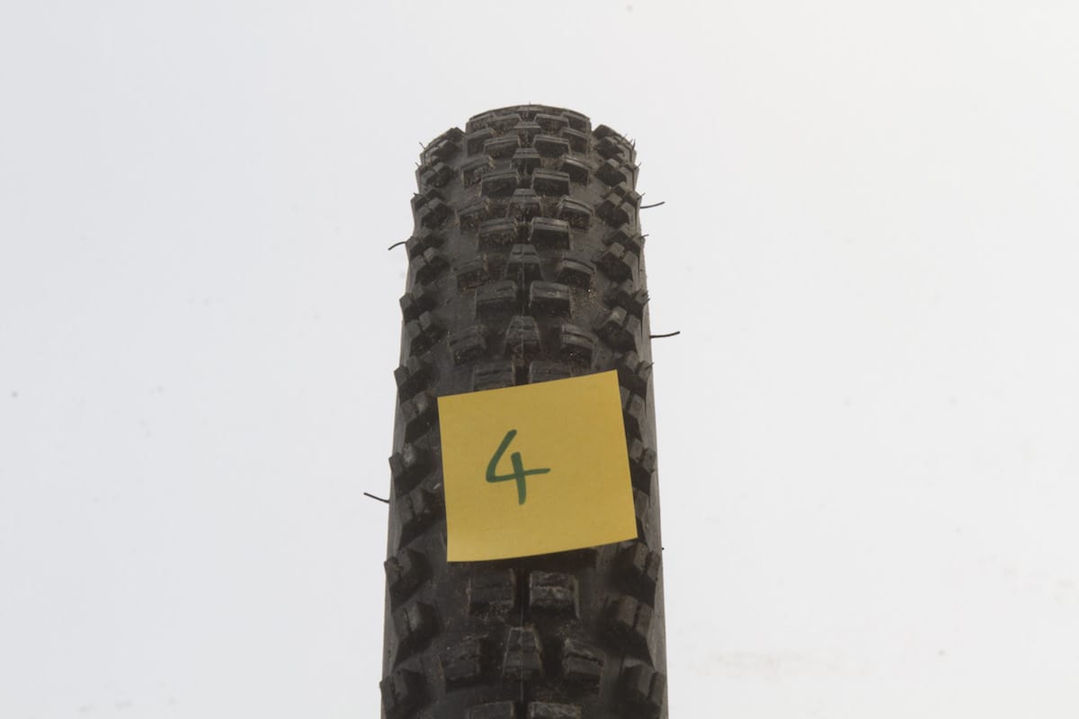 roval carbon wheel issue 116 tubeless dt swiss star ratchet freehub