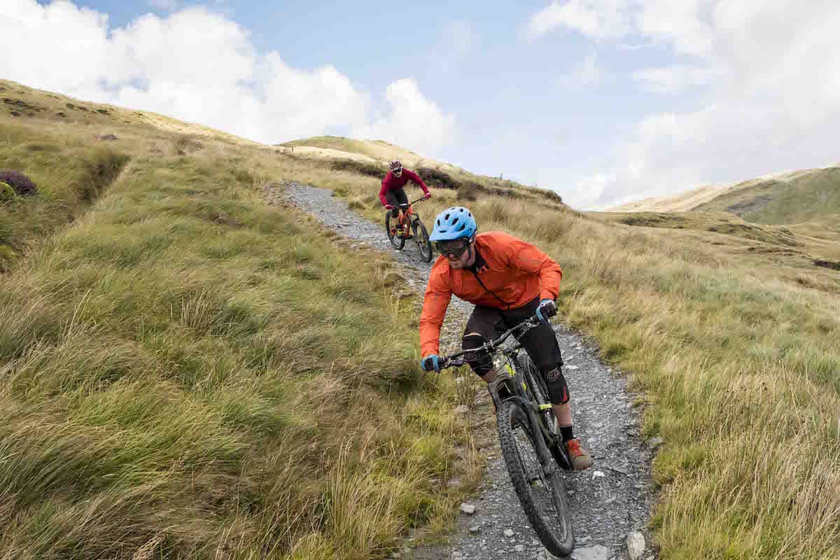rob antur stiniog wil giro helmet goggles