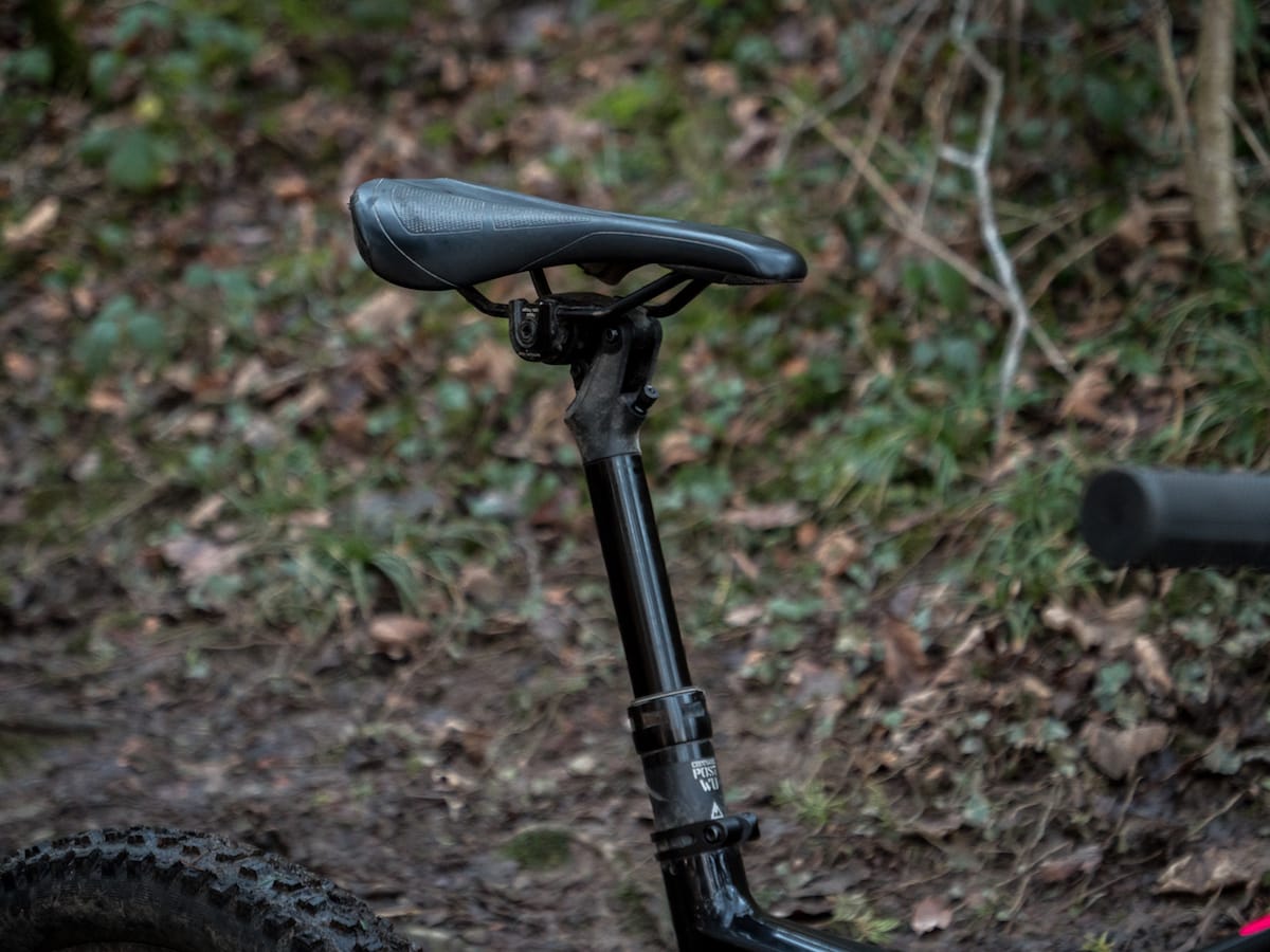 specialized command wu dropper post enduro