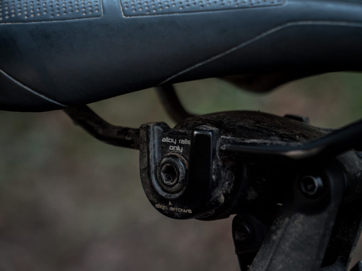 specialized command wu dropper post enduro
