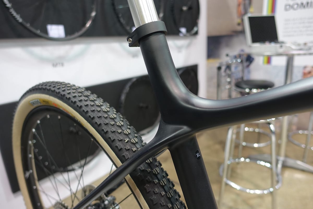 genesis mantle carbon