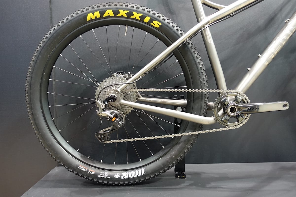 genesis tarn titanium