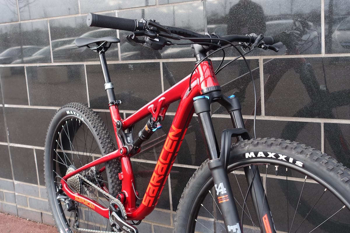 saracen traverse fox 34 float