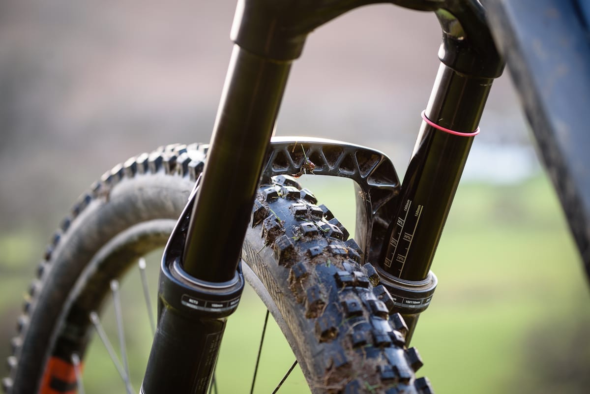 kenda hellkat pro tyre wtb ci31 pike rockshox