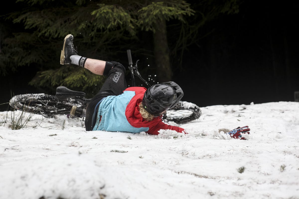 2 Frames, 3 Gifs, And Really Hilarious Jokes! ROTFL with Fresh Goods Friday 387