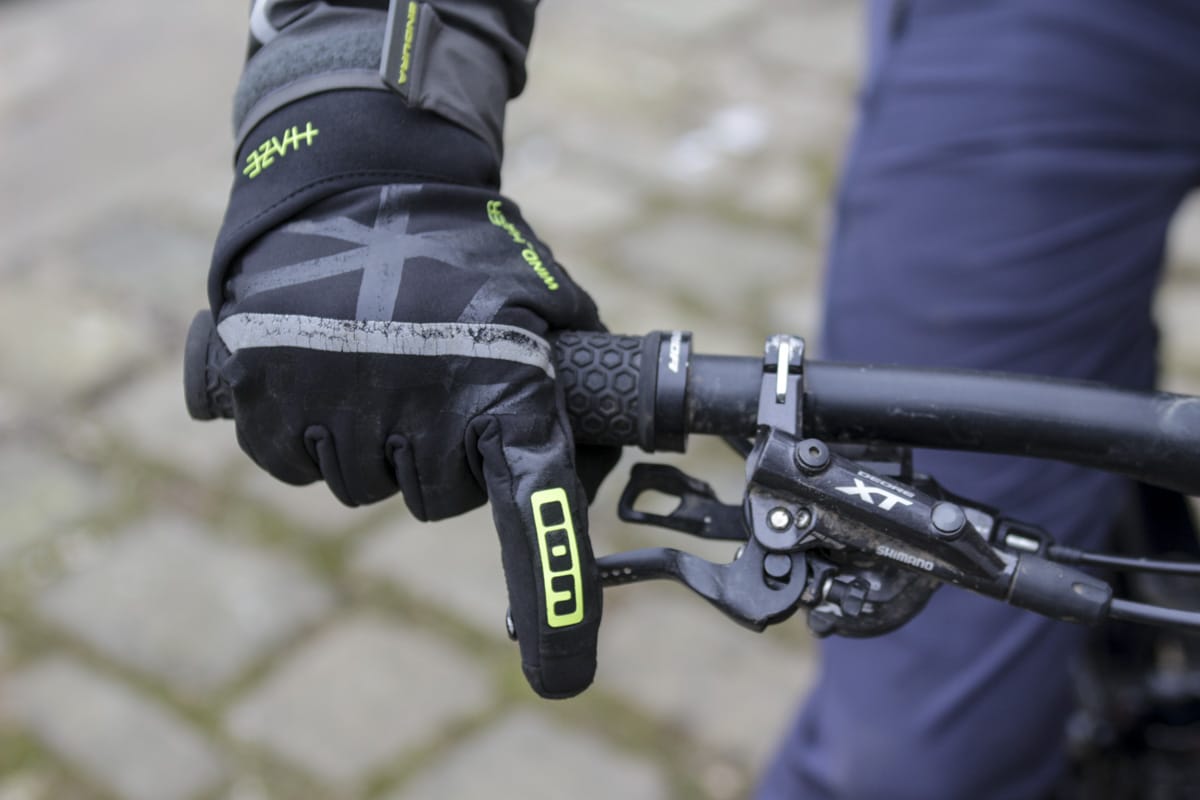 Review: The adaptable ION Haze Gloves have a very clever trick up their sleeve