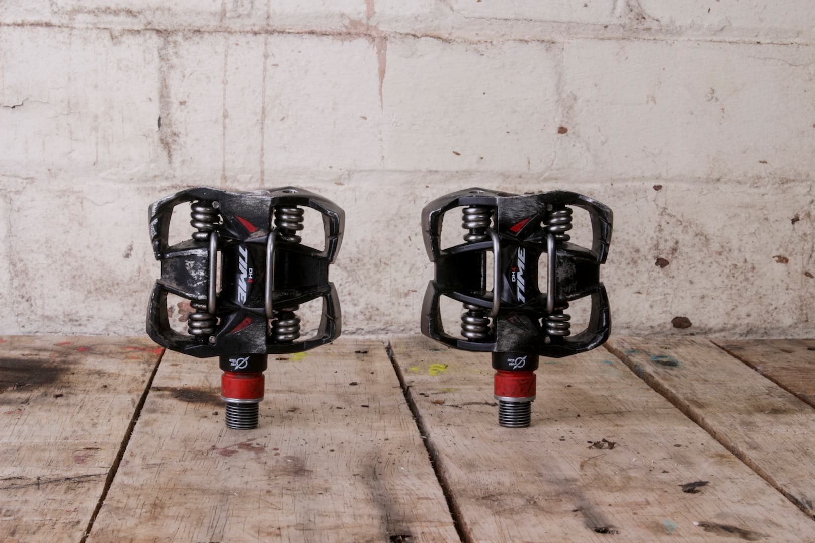 time atach dh4 pedals clip-in