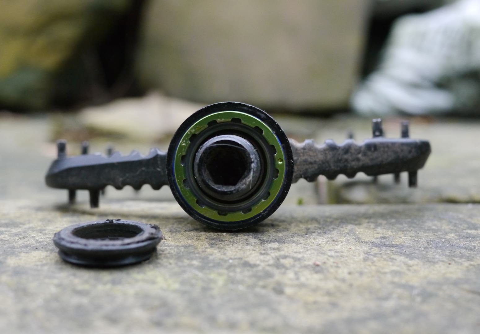 oneup aluminum flat pedals