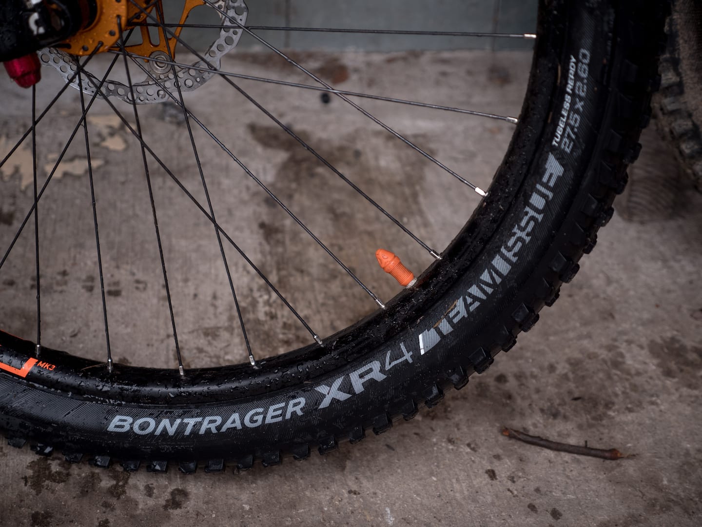 bontrager xr4 team issue 2.6in tyre ben gerrish cotic bfe
