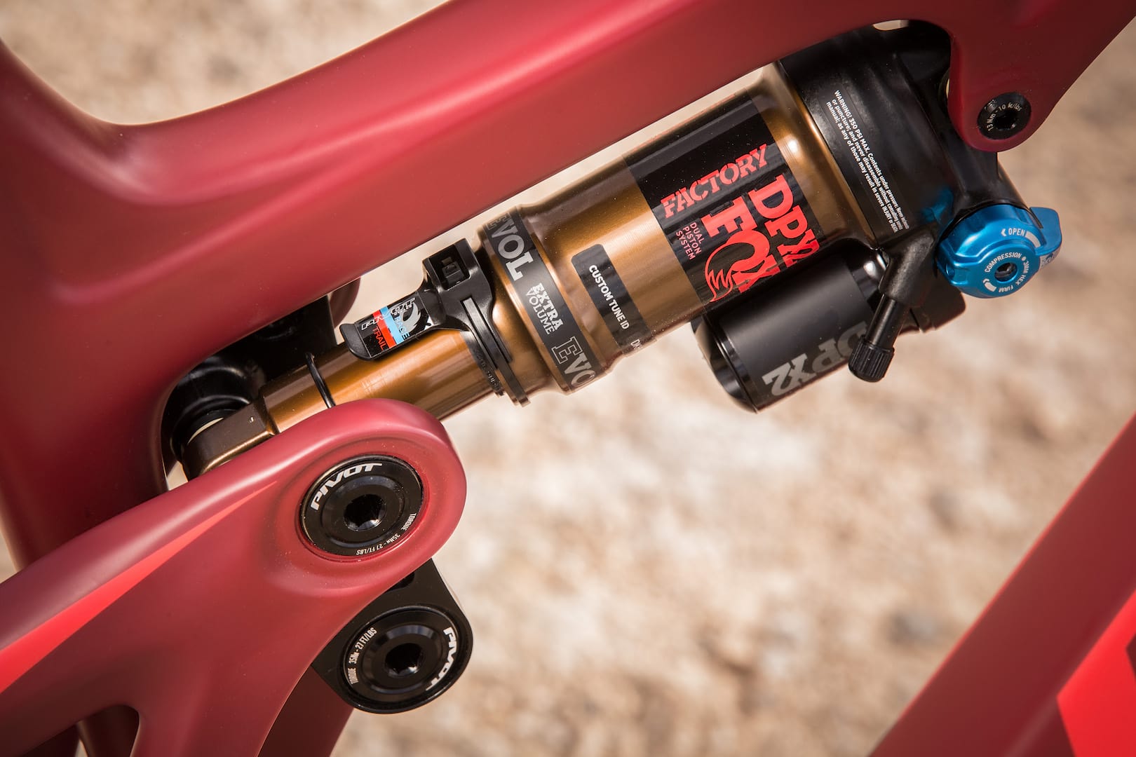 pivot cycles trail 429 dw-link