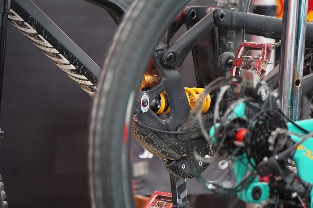Miranda Millers Prototype Specialized 29er DH Bike