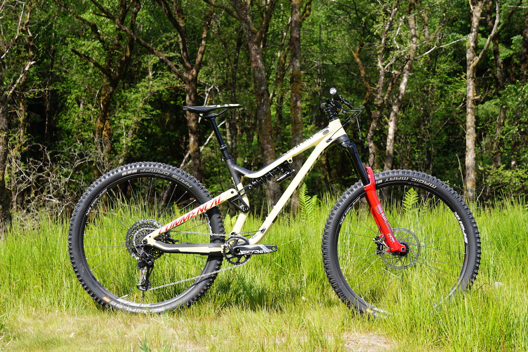 First Look: Commencal Meta AM 29 Team Edition