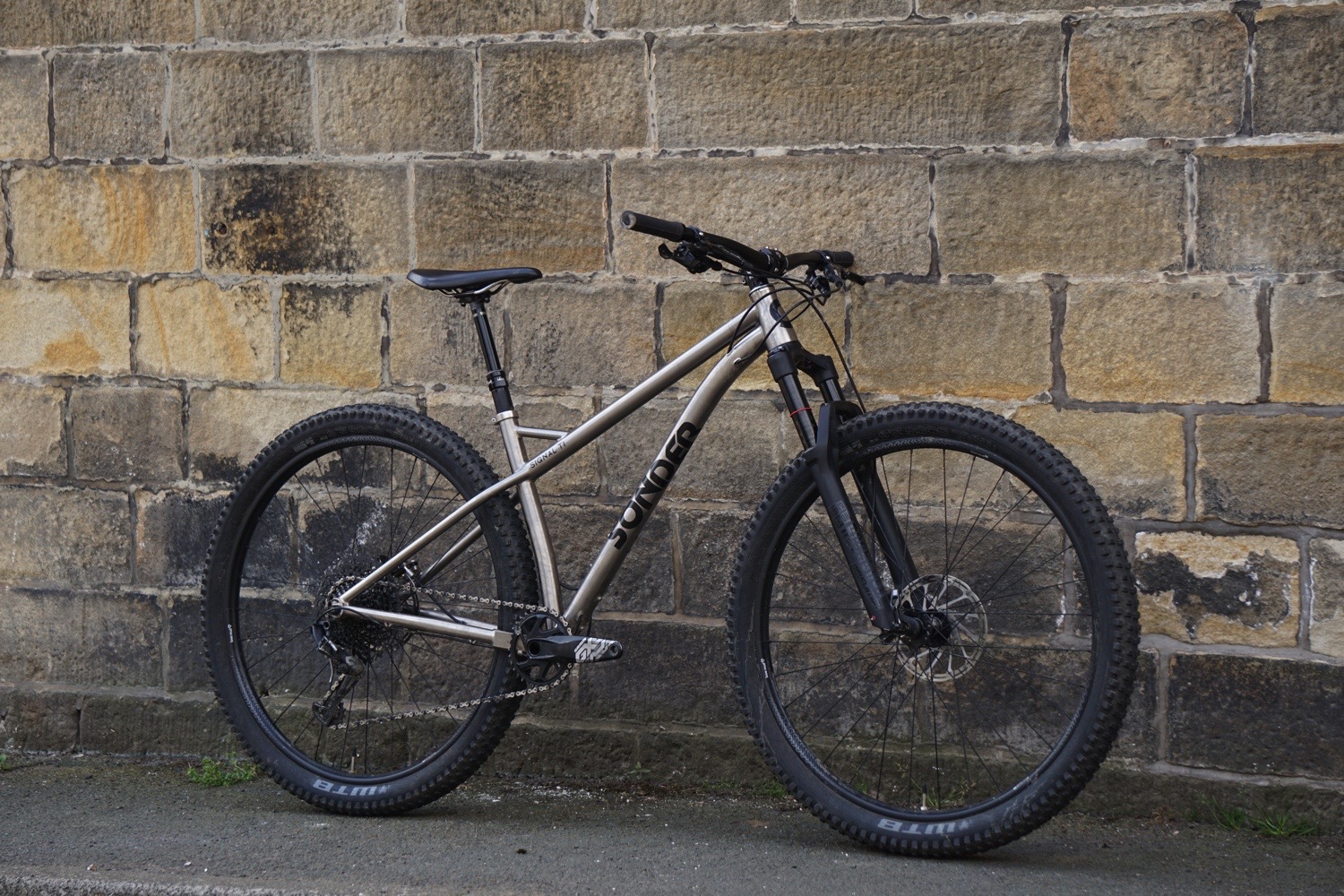First Look: Sonder Signal Ti 29er