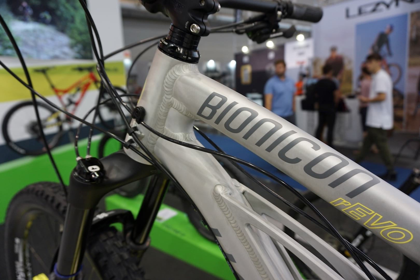 Bionicon is back and so is its cool geometry adjustment button