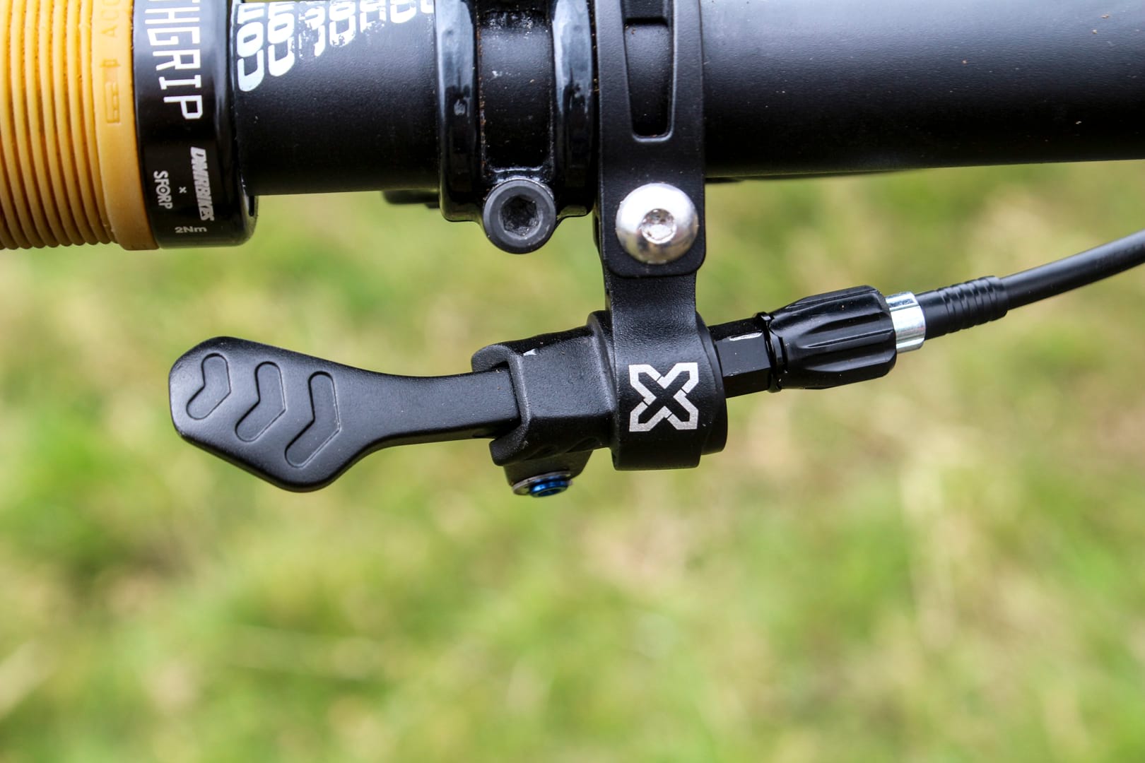 x-fusion manic dropper post