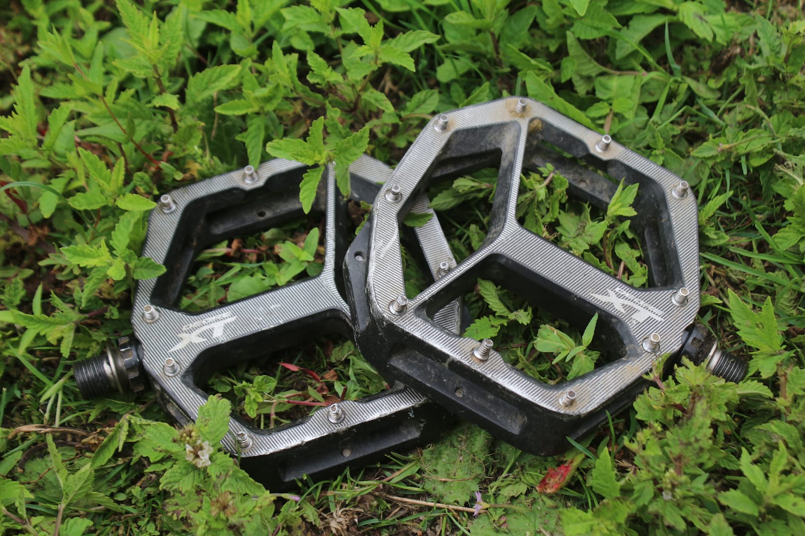 shimano deore xt flat pedals