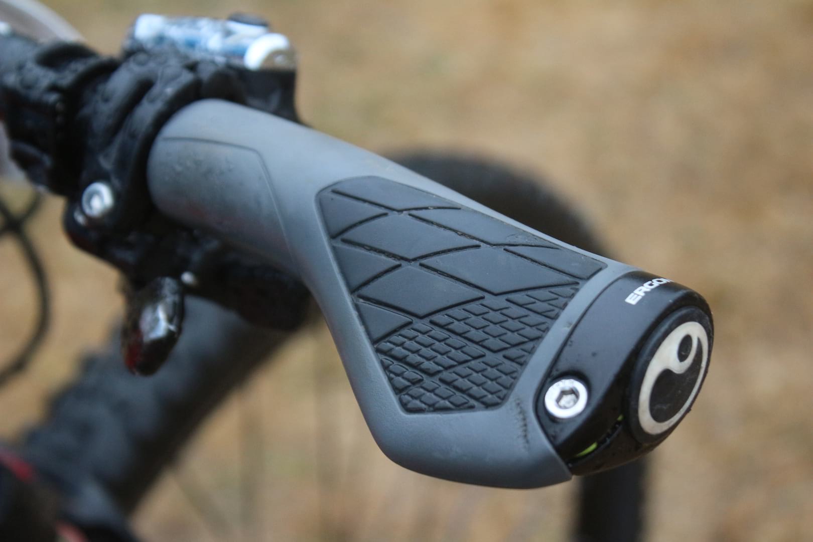 specialized epic ergon grip