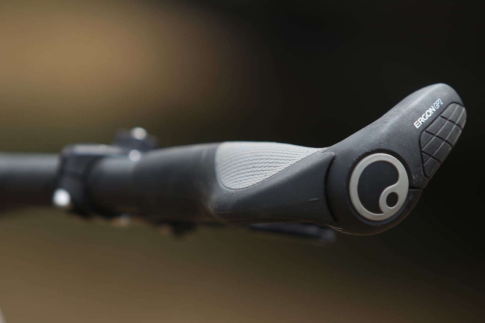 islabikes steel hardtail singlespeed ergon grip bar end