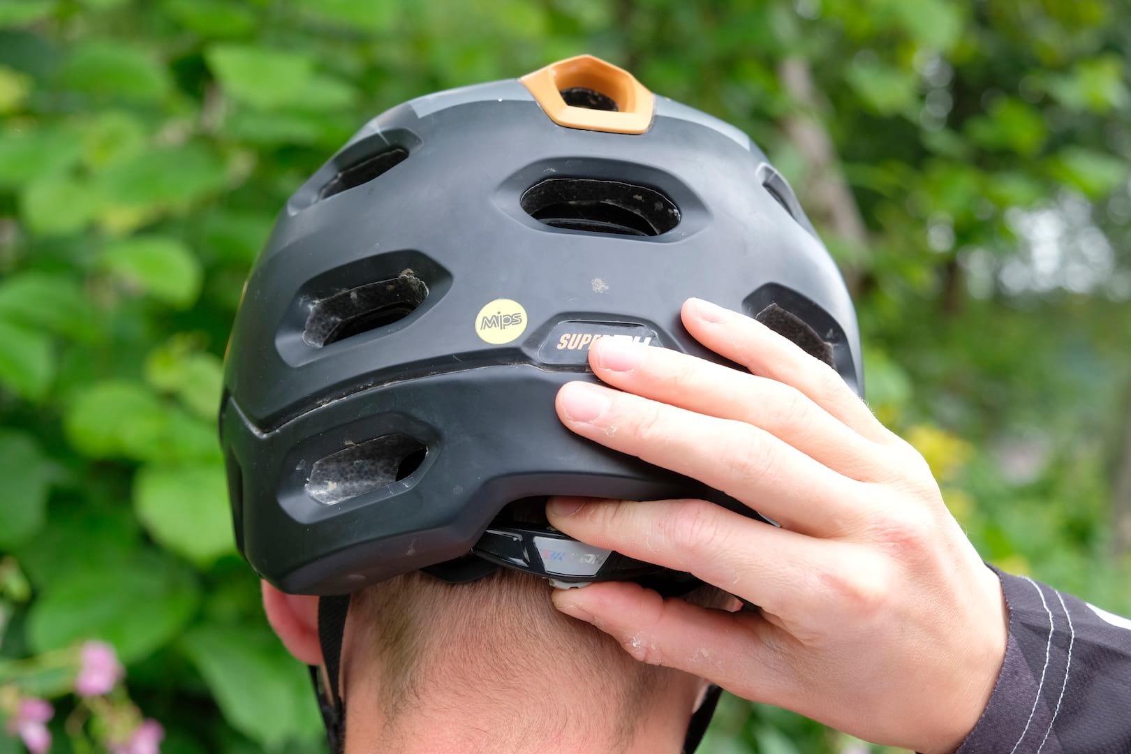 bell super dh helmet wil