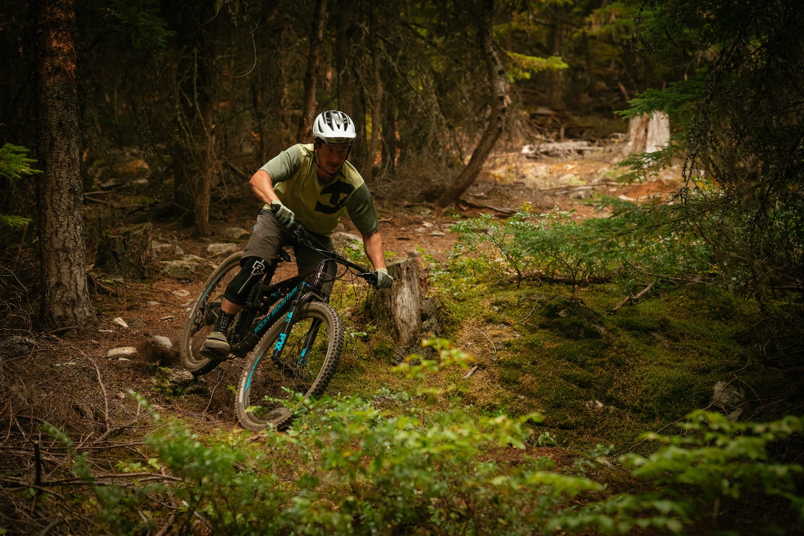 New Rocky Mountain Thunderbolt Alloy Launched. A Whyte T-130 Killer?
