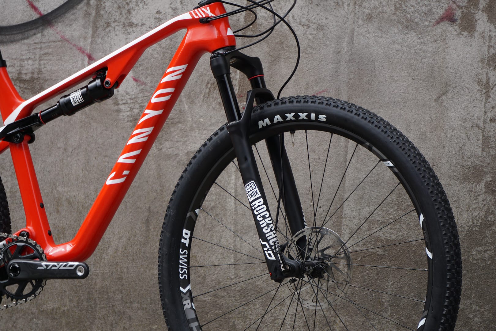 Canyon Lux CF SL 8.0 Pro Race