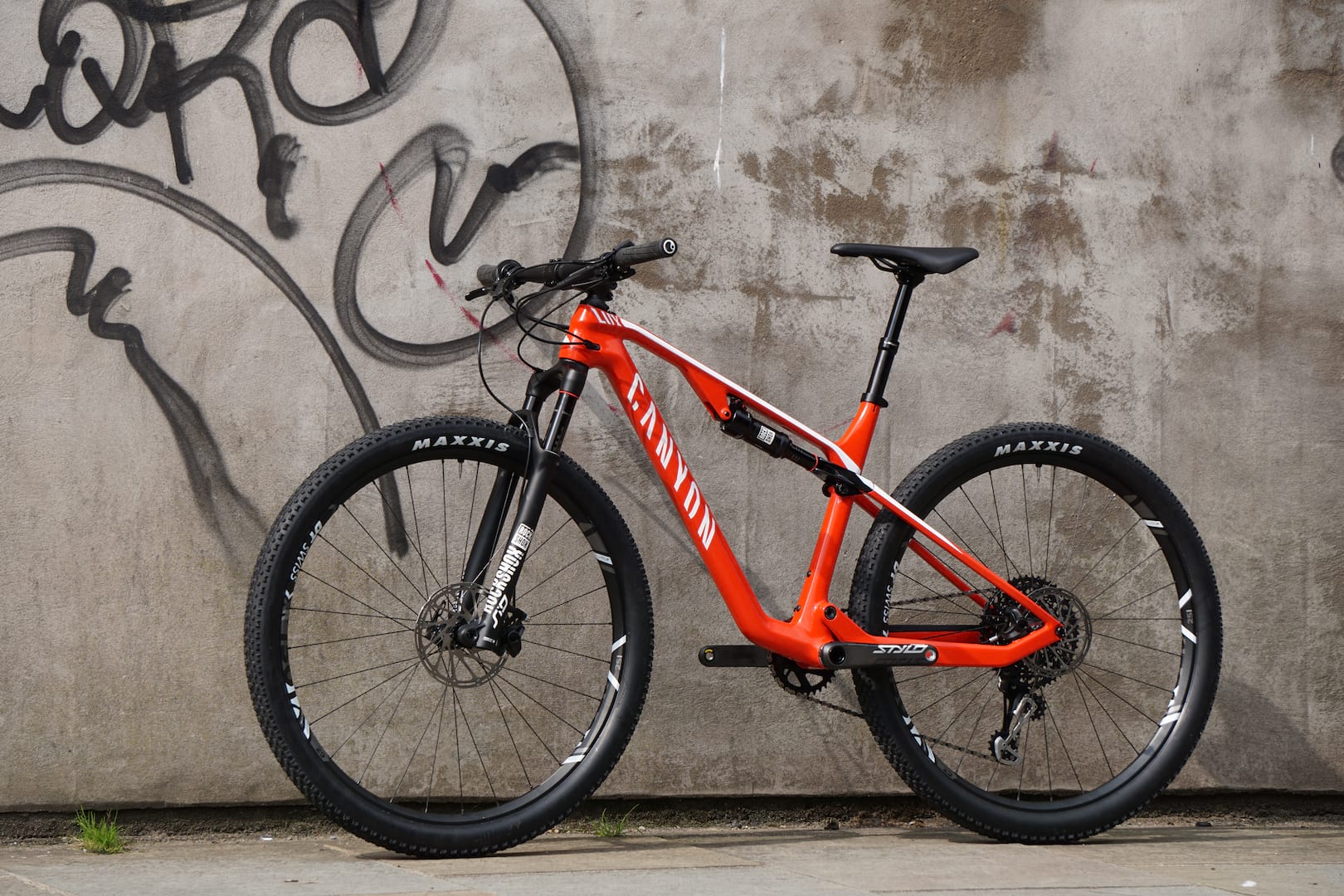 Canyon Lux CF SL 8.0 Pro Race
