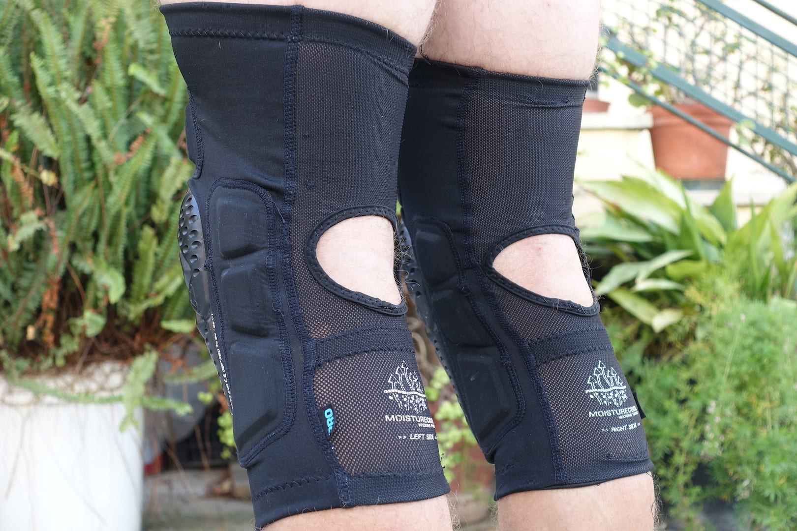 leatt airflex knee pad