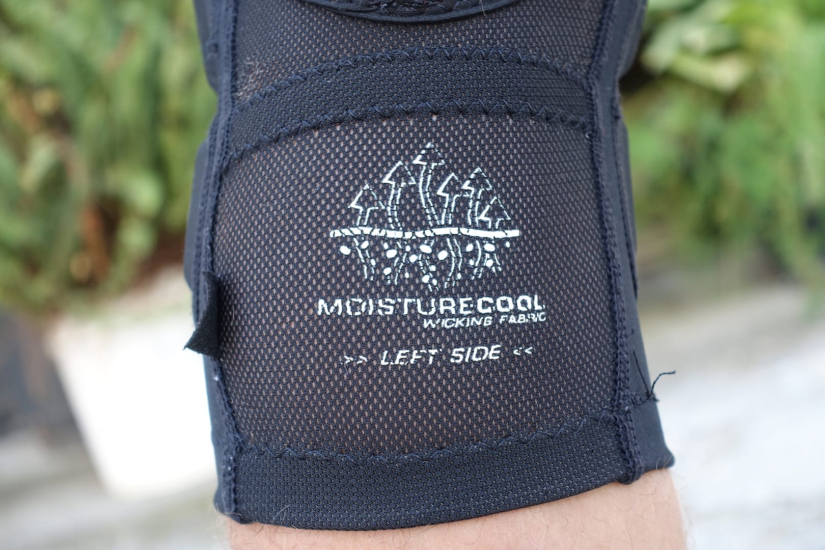 leatt airflex knee pad