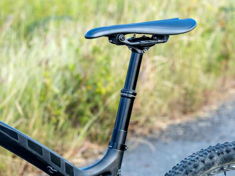 BikeYoke Releases Superlight And Hacksaw Compatible Divine SL Dropper Post