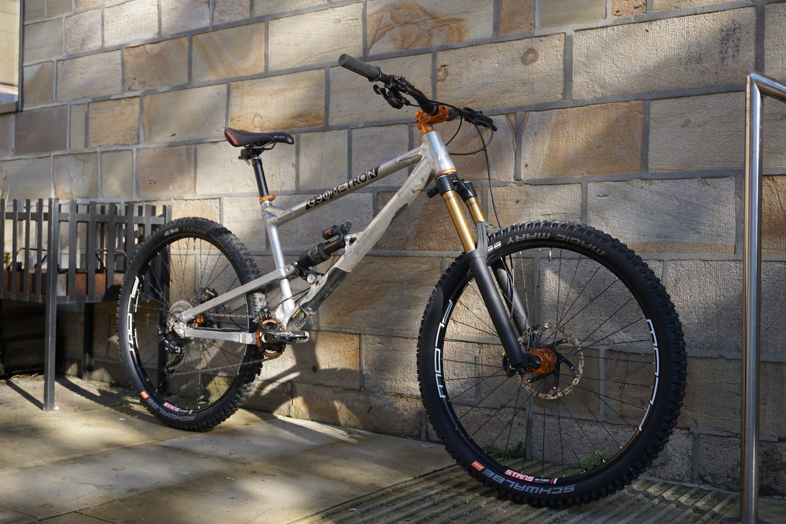 Bike Check: George Thompson’s Geometron G18 29er