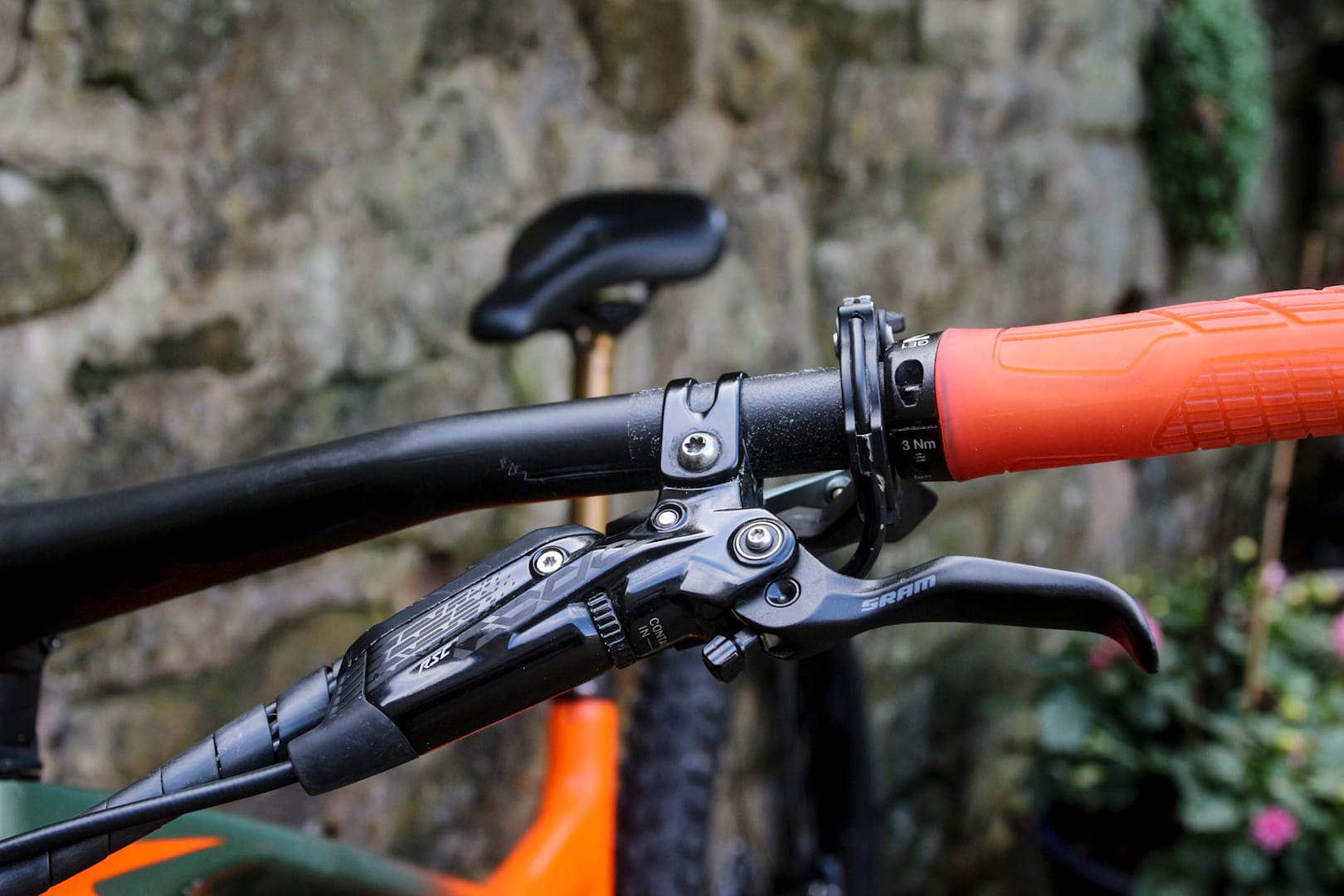 scott ransom 900 tuned sram code ergon twinloc
