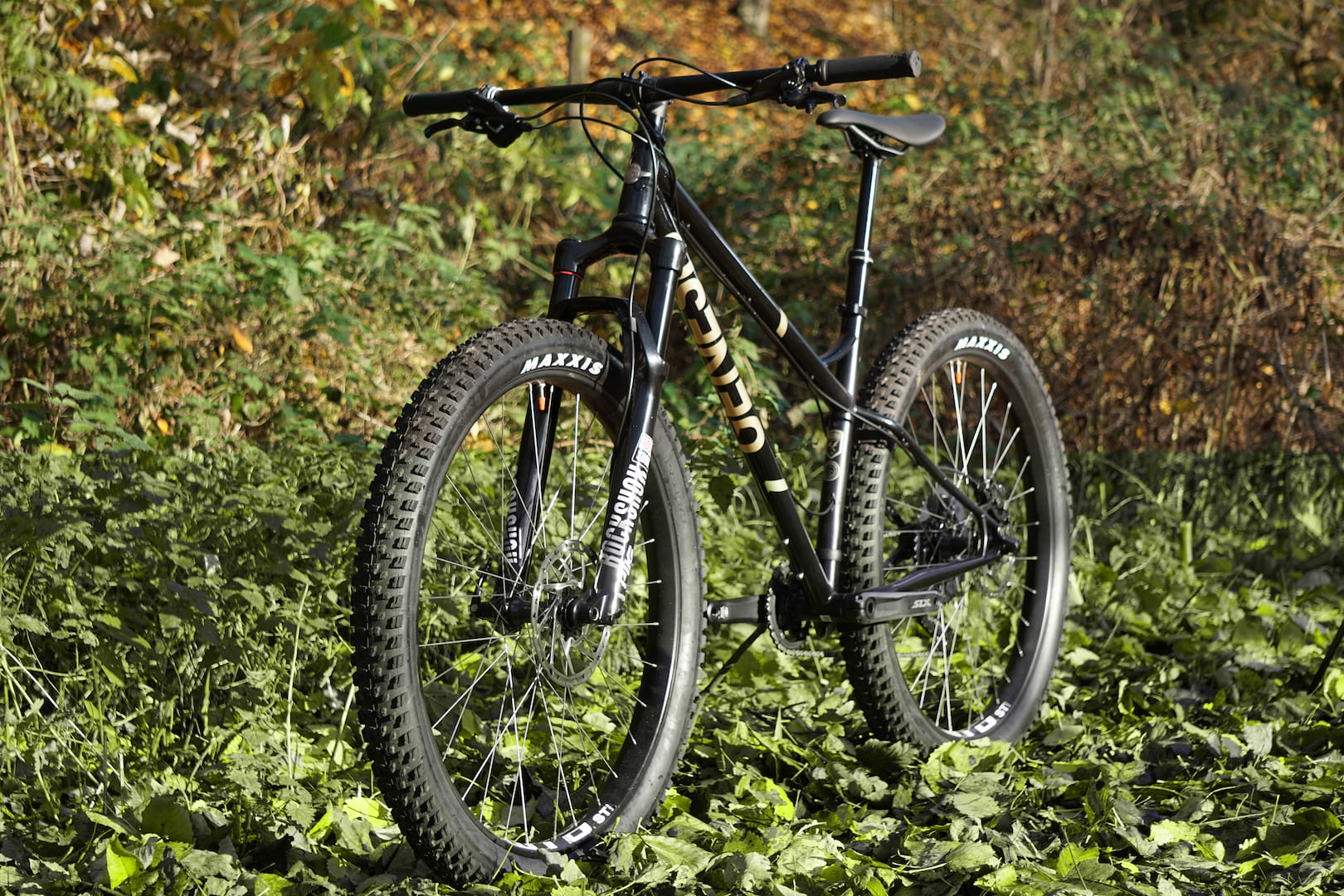 We’ve got bikes, bras, backpacks and bonce lids. It’s Fresh Goods Friday 422!