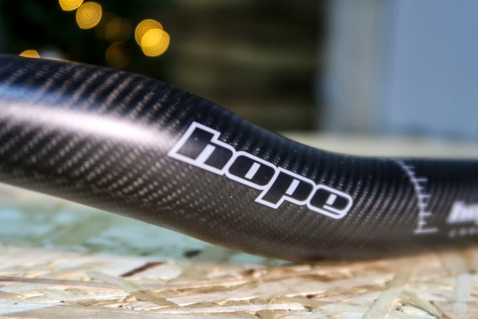 2018 Christmas Countdown Day 6 – Win Hope Carbon Bars