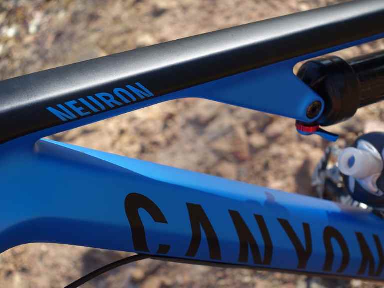 First Look: Get up close and personal with the 2019 Canyon Neuron CF 9.0 SL