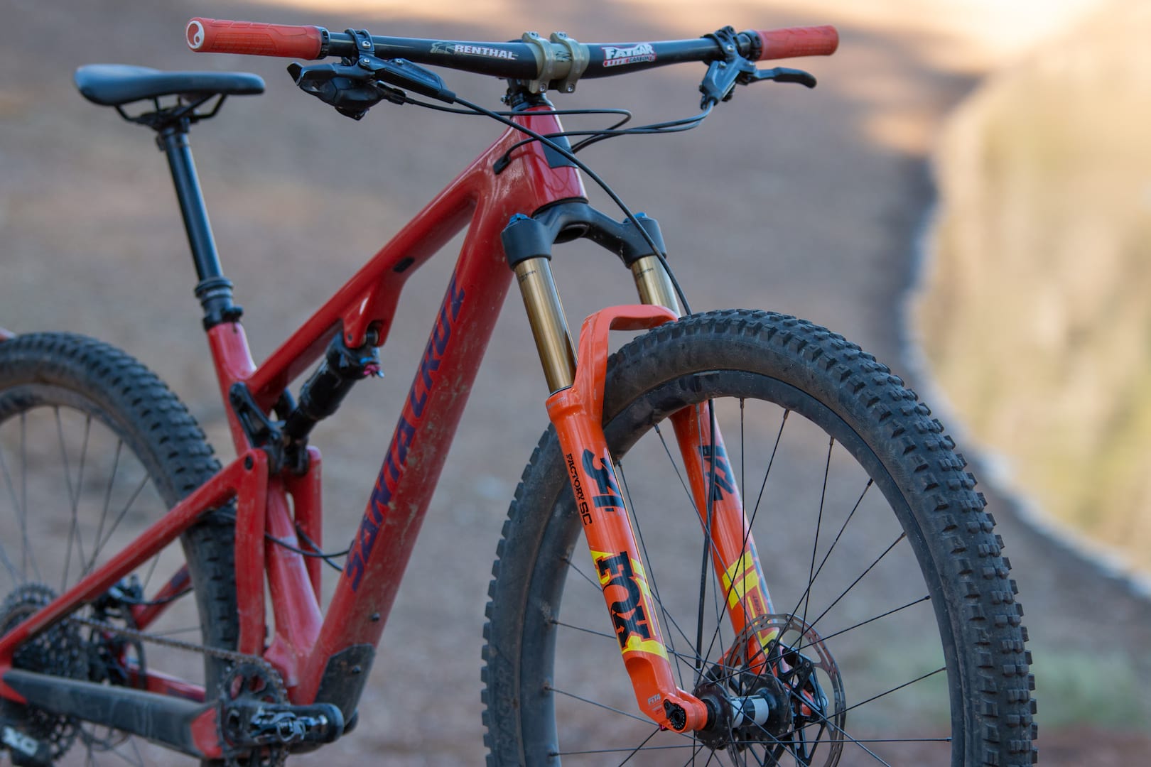 santa cruz blur fox 34 step-cast renthal