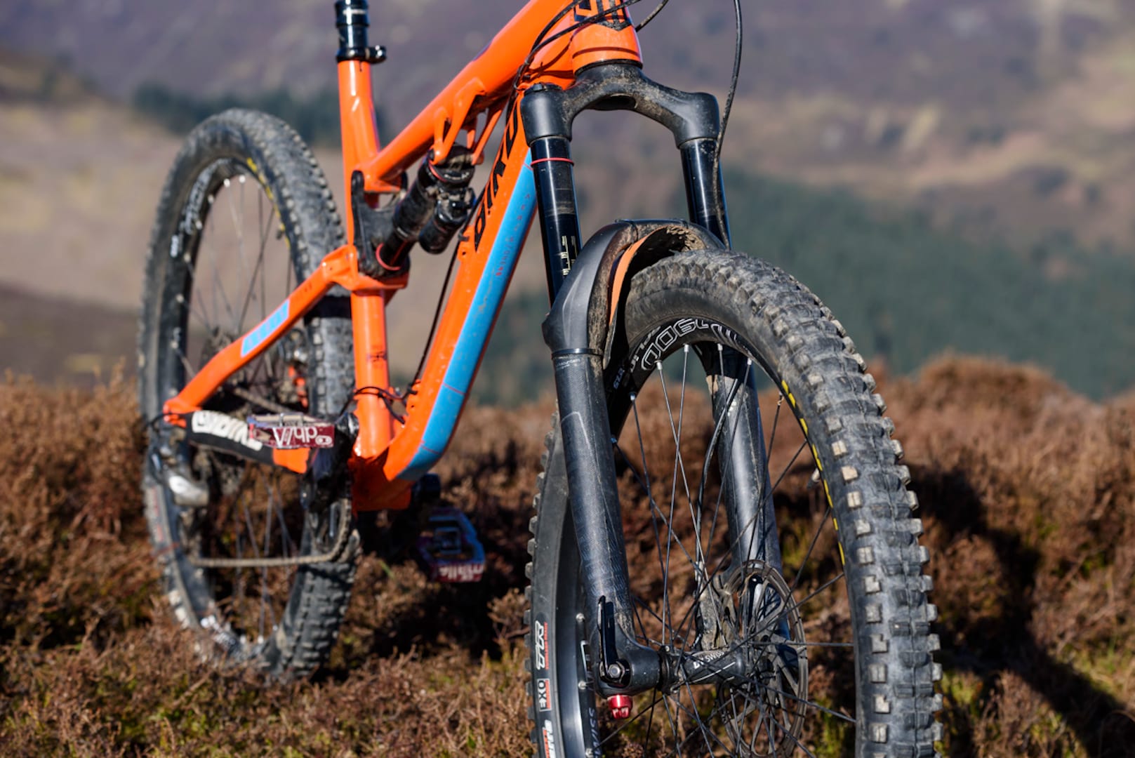 bird aeris 145 rockshox yari