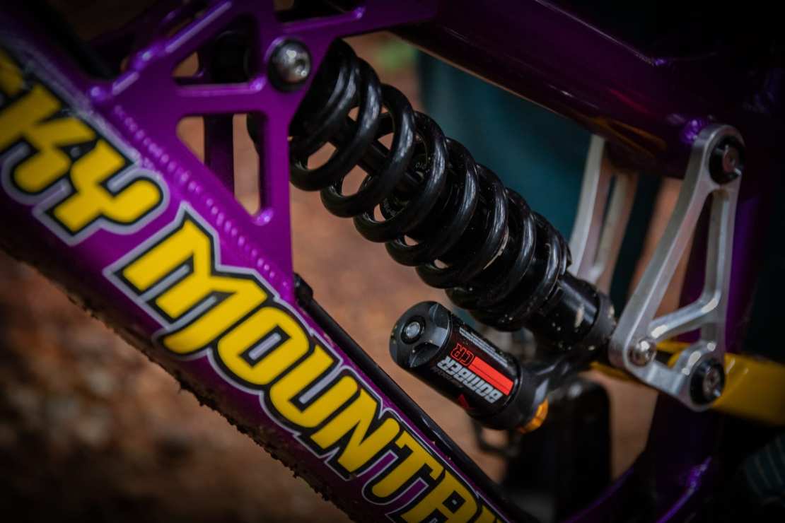 Marzocchi will give you up to £100 cashback for your old fork, shock or dropper in any condition!