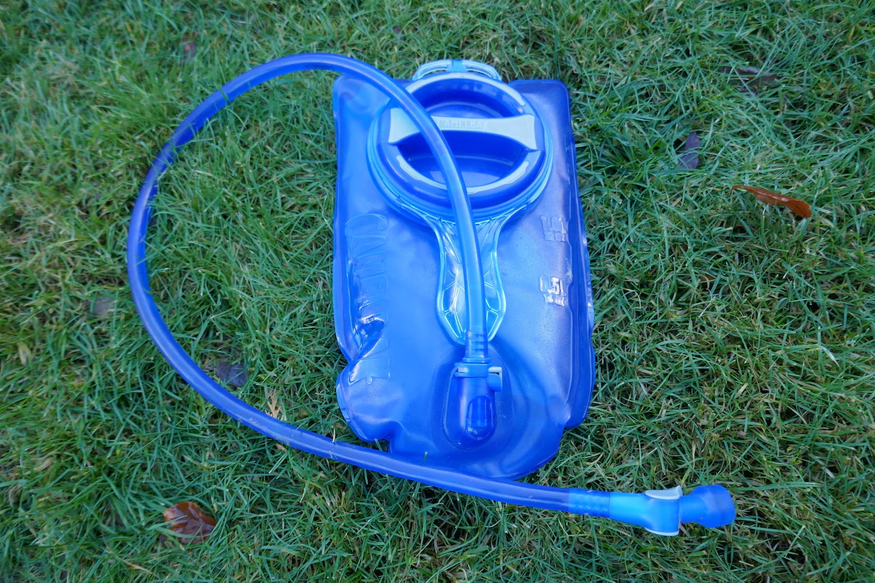 camelbak chase backpack vest hydration bladder