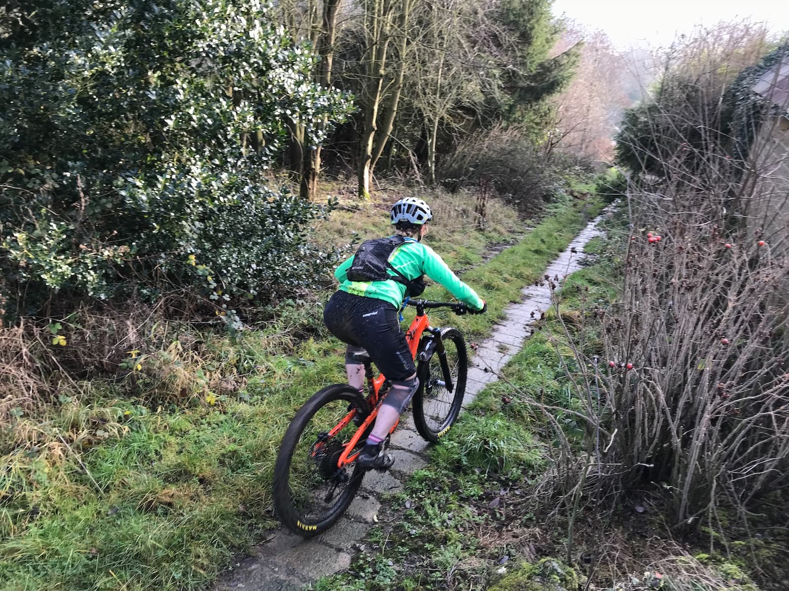 Review | Forget the bum bag – the Camelbak Chase Bike Vest is a hydration pack for minimalists
