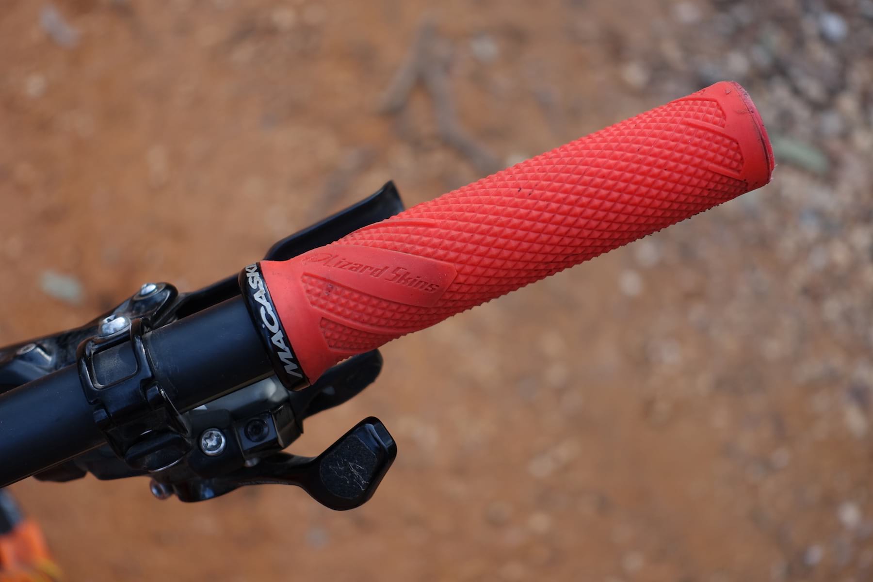 Review | The Lizard Skins MacAskill lock-ons are ideal for thin-grip lovers