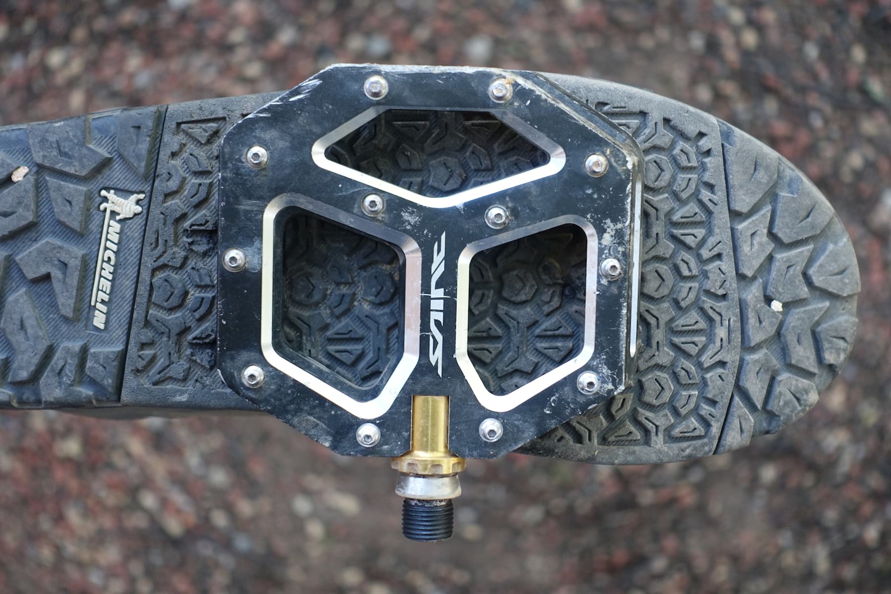 shimano saint m828 flat pedal gr7 shoe