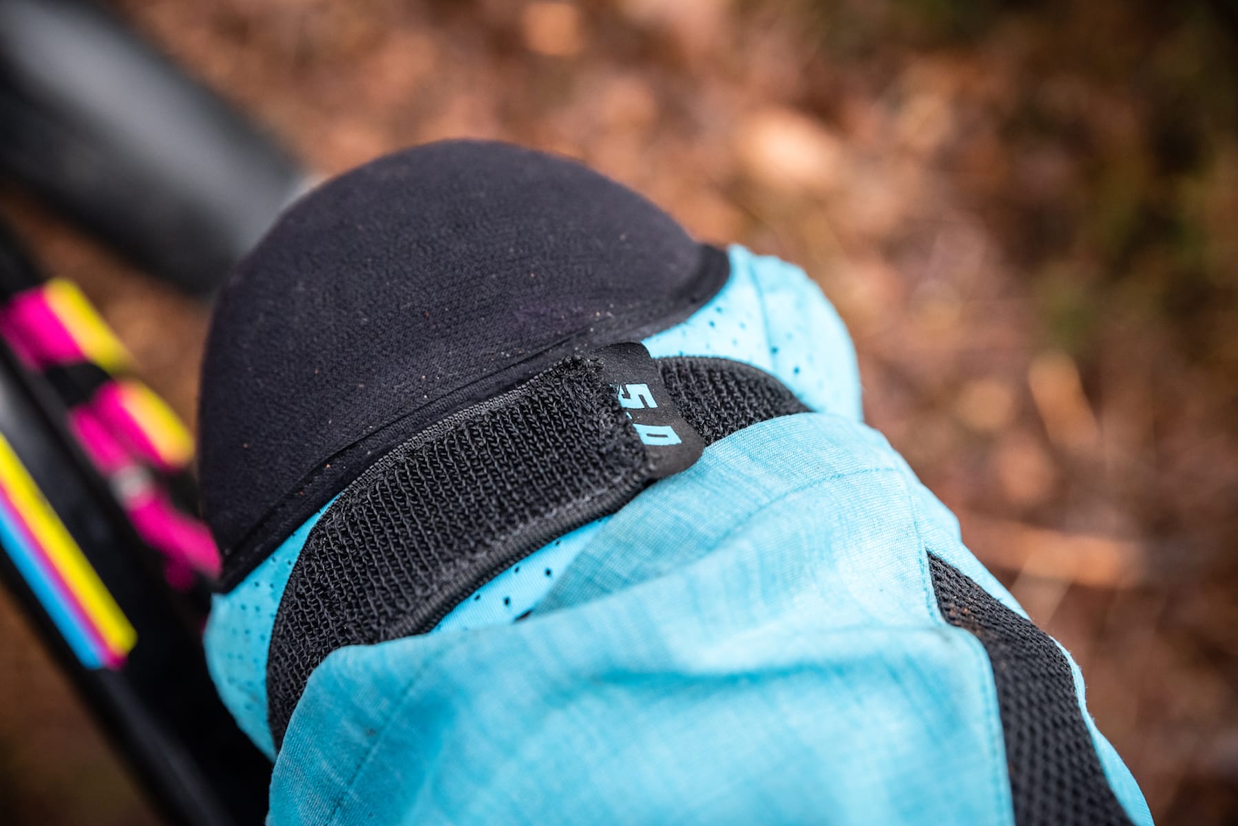 leatt dbx 5.0 3df knee pads