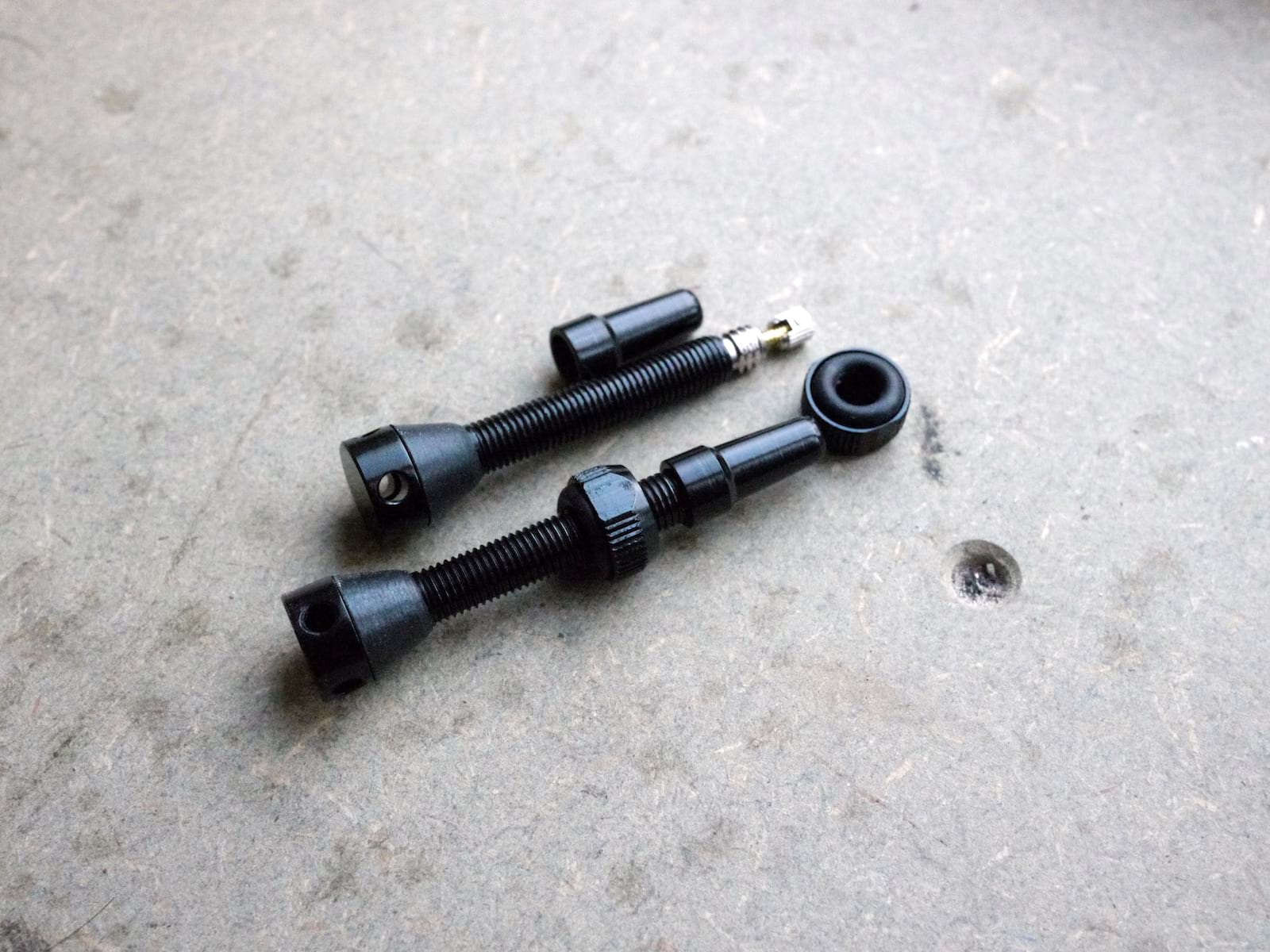 rimpact tubeless valves