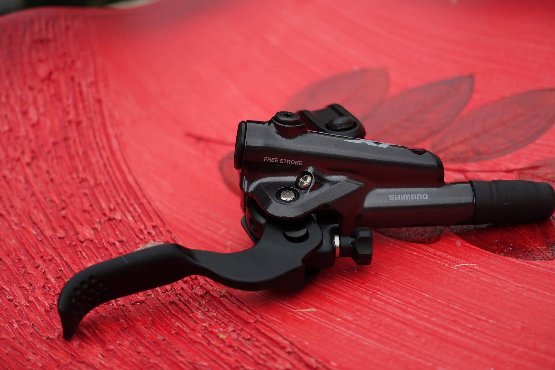 shimano deore xt m8100 brake lever